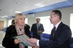 Артем. За муниципальными услугами – в многофункциональный центр